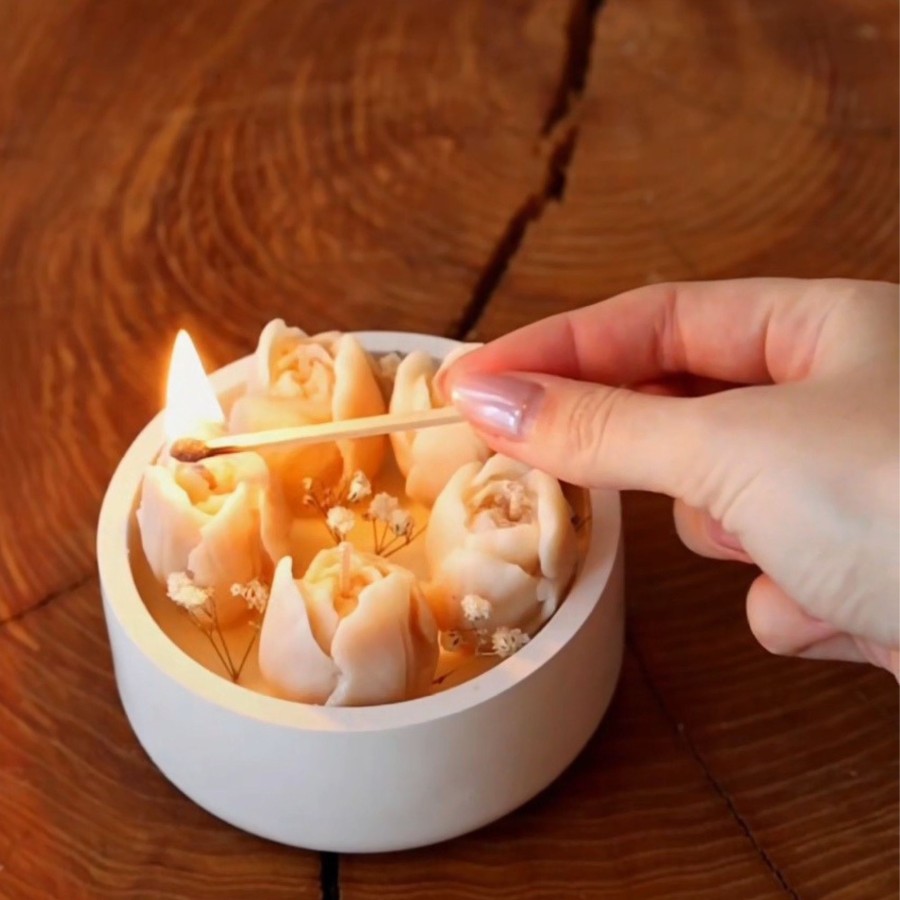  Mylimai mamytei žvakė "Tulpės", gėris