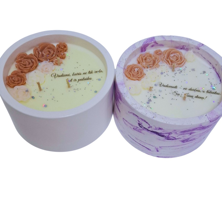 Rankų darbo žvakė su rožių dekoru boso dienai,xl