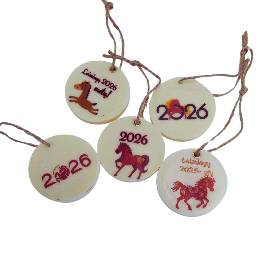 Žvakė ir sausas kvapas - ugninio arklio metai Žvakė ir sausas kvapas - ugninio arklio metai