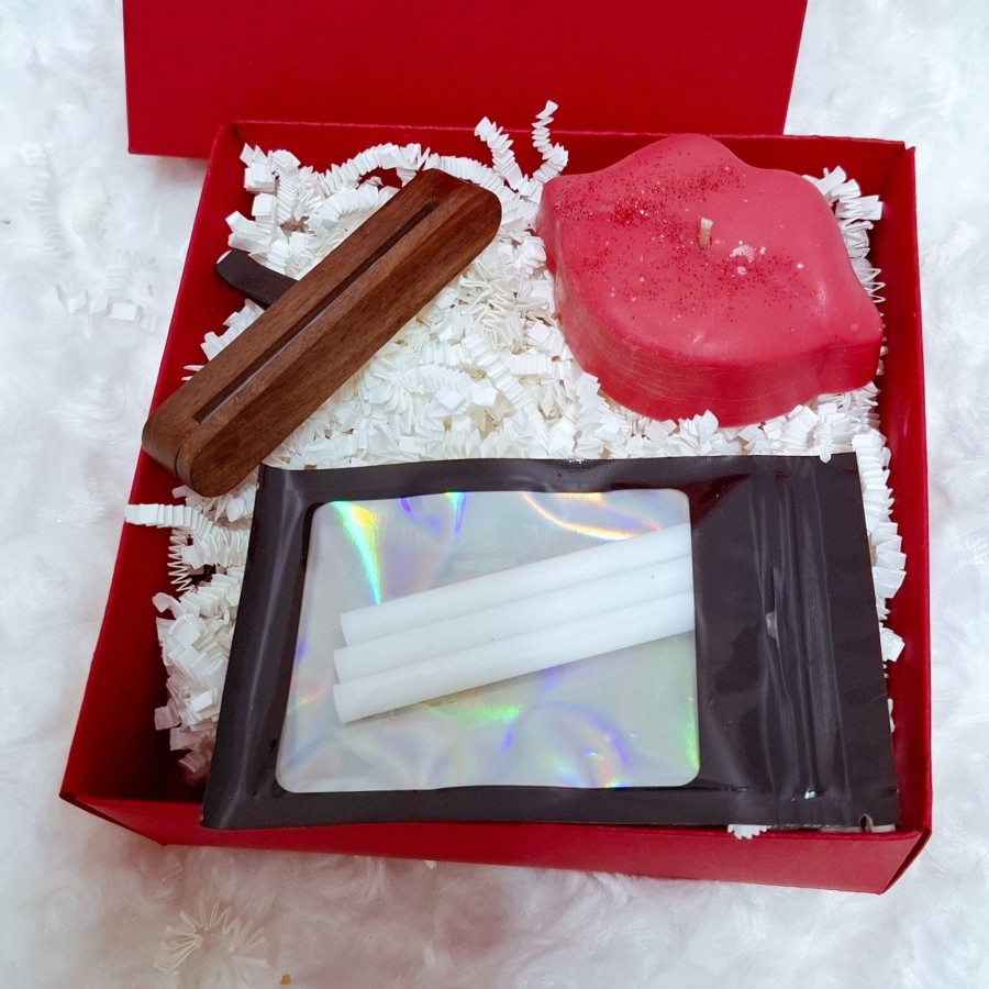 Automobilio kvapas ir žvakė, rinkinys