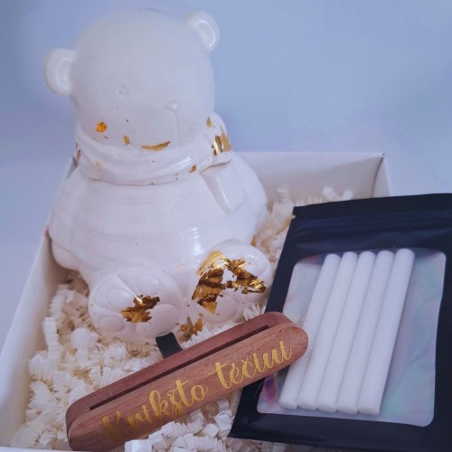 Dovana krikšto tėčiui, auto kvapas ir žvakė