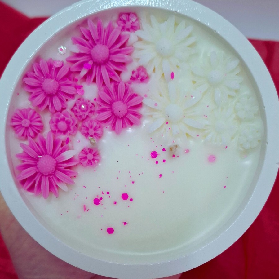 Dovana žvakė ramunėlės Dovana žvakė ramunėlės