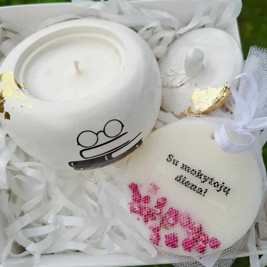 Dovanėlė obuoliukas su personalizuotu kvapuku Dovanėlė obuoliukas su personalizuotu kvapuku