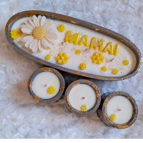 „Mamai“ žvakių dovanų rinkinys su ramunėmis