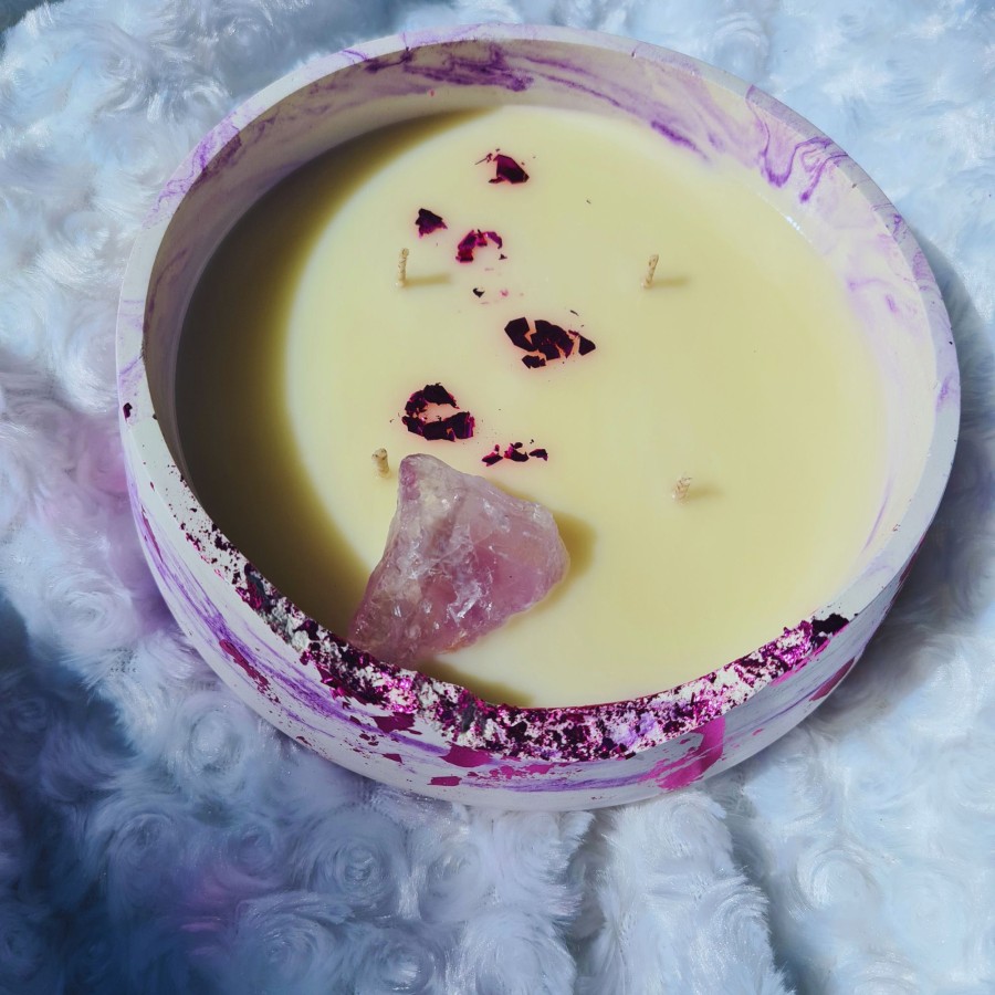 Žvakė su ametisto kristalu boso dienai