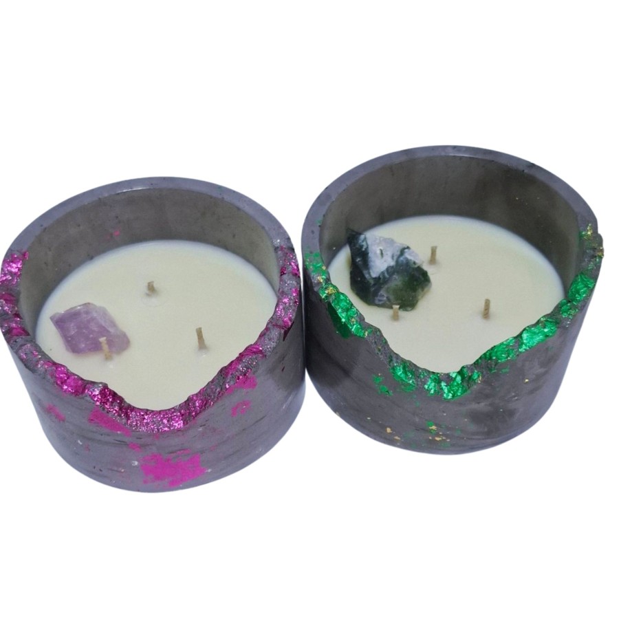 Žvakė su pasirinktu kristalu Žvakė su pasirinktu kristalu